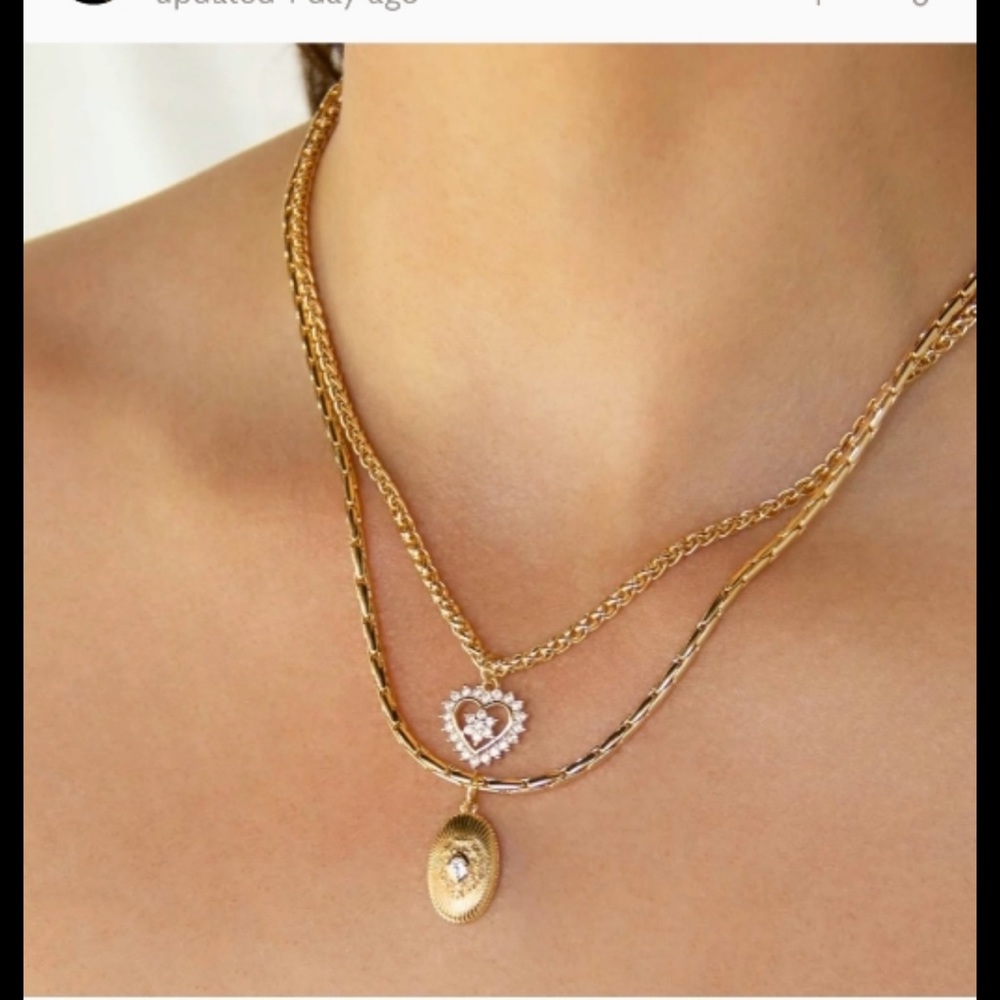 🧁14k Gold Plated Ettika Necklace